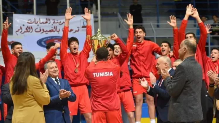 البطولة العربية لكرة اليد: تتويج منتخب الاشبال بطلا